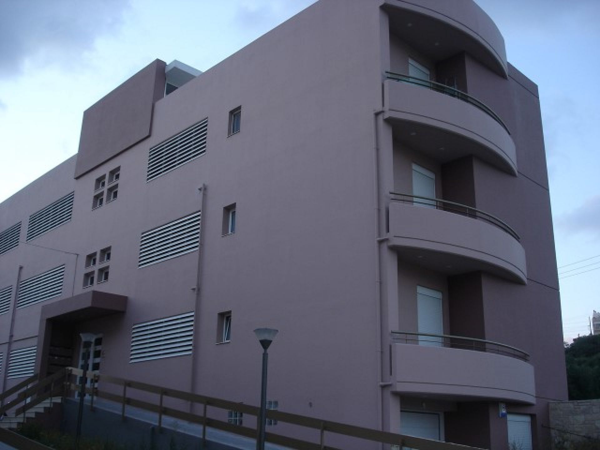 Three-storey residential complex