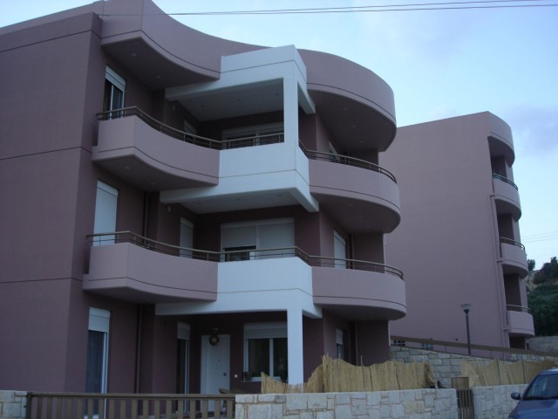 Three-storey residential complex