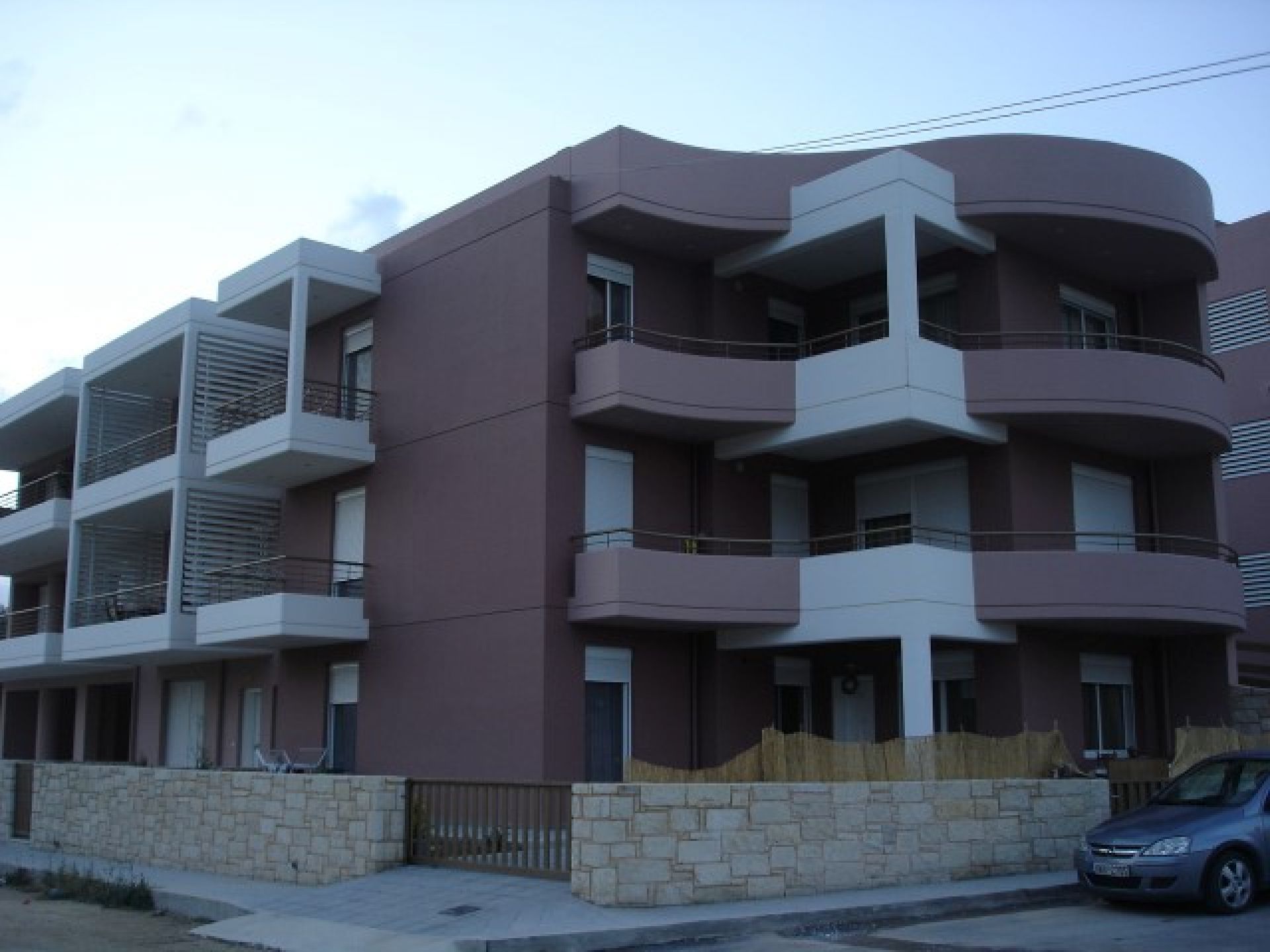 Three-storey residential complex